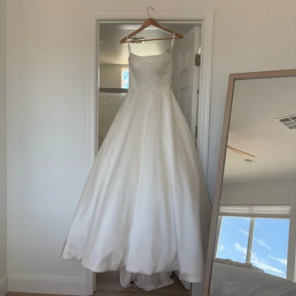 Justin Alexander Estelle Wedding Dress - Picture 1 of 16
